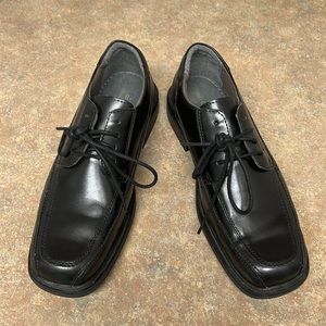 Men’s Black dress shoes